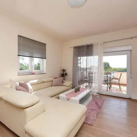 Delmonicos Zadarvillas *