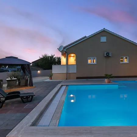 Villa Delmonicos Zadarvillas *