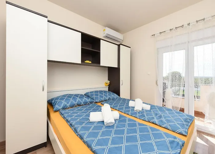 Delmonicos Zadarvillas Brisevo