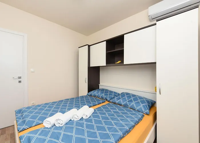 Delmonicos Zadarvillas * Brisevo