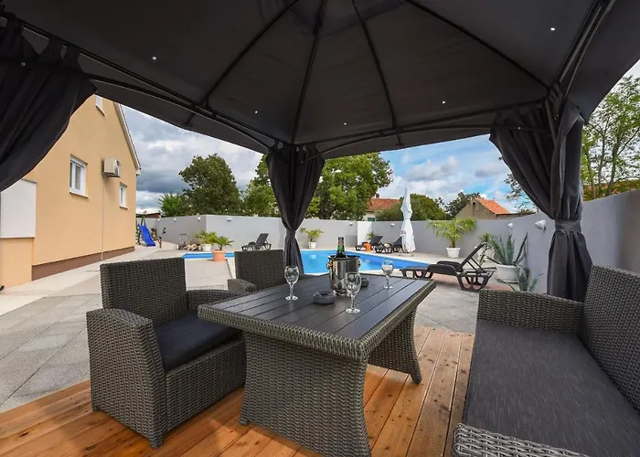 Delmonicos Zadarvillas Villa